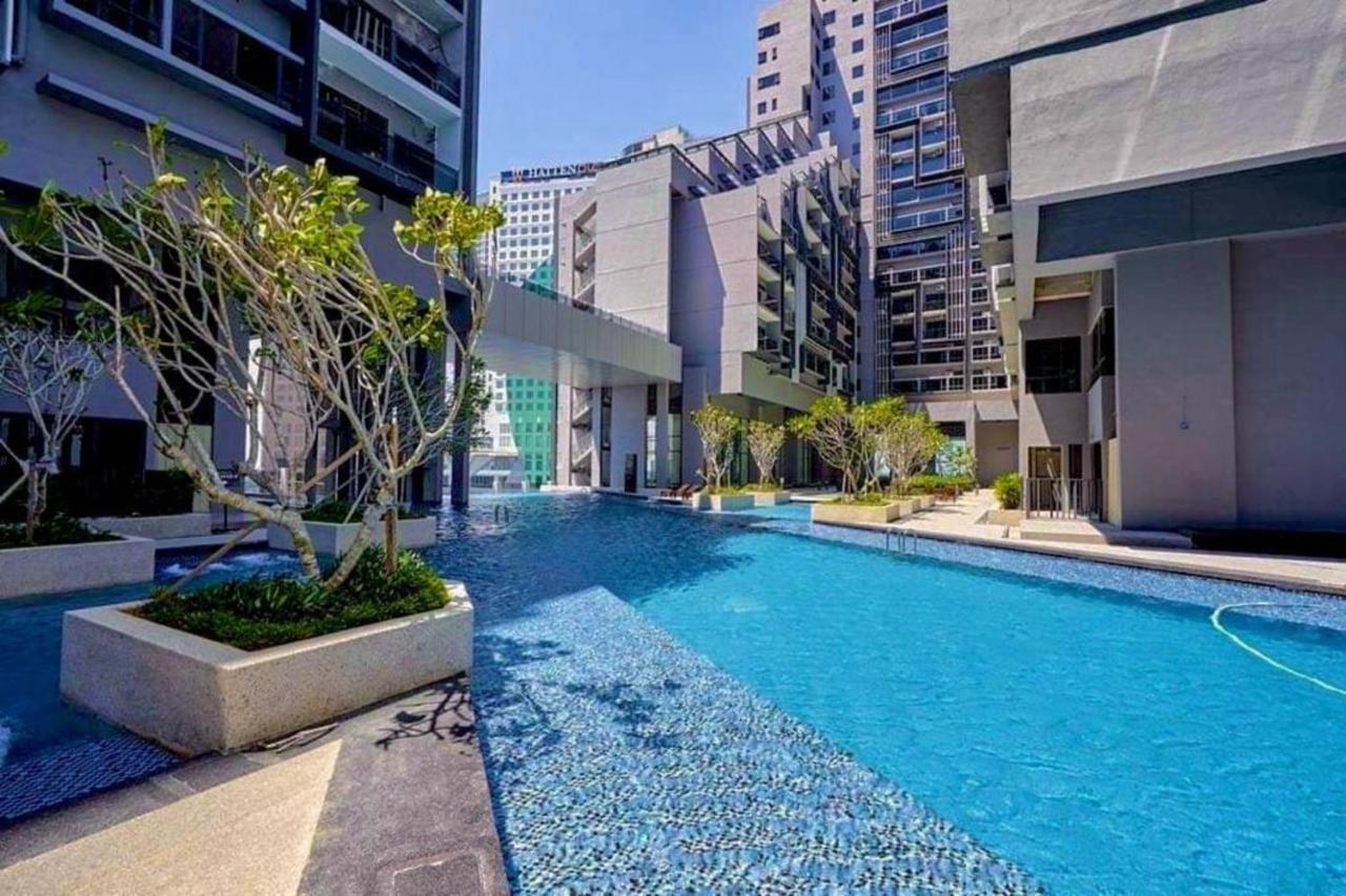 Апартаменты Imperio,Res - Modern -- Luxury -- Seaview Малакка Экстерьер фото